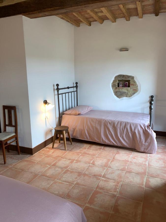 Casa Vacanza Vicolo Degli Orti Monticiano Luaran gambar