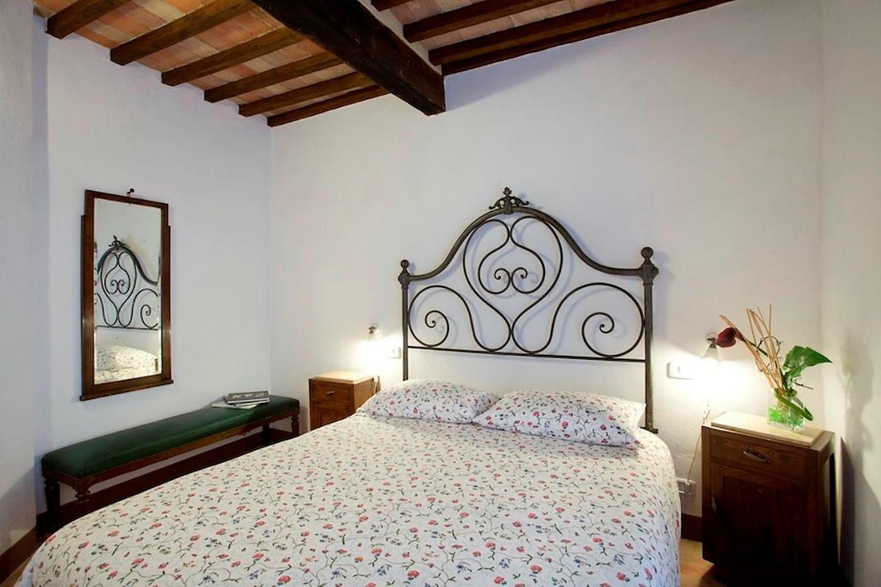 Casa Vacanza Vicolo Degli Orti Monticiano Luaran gambar