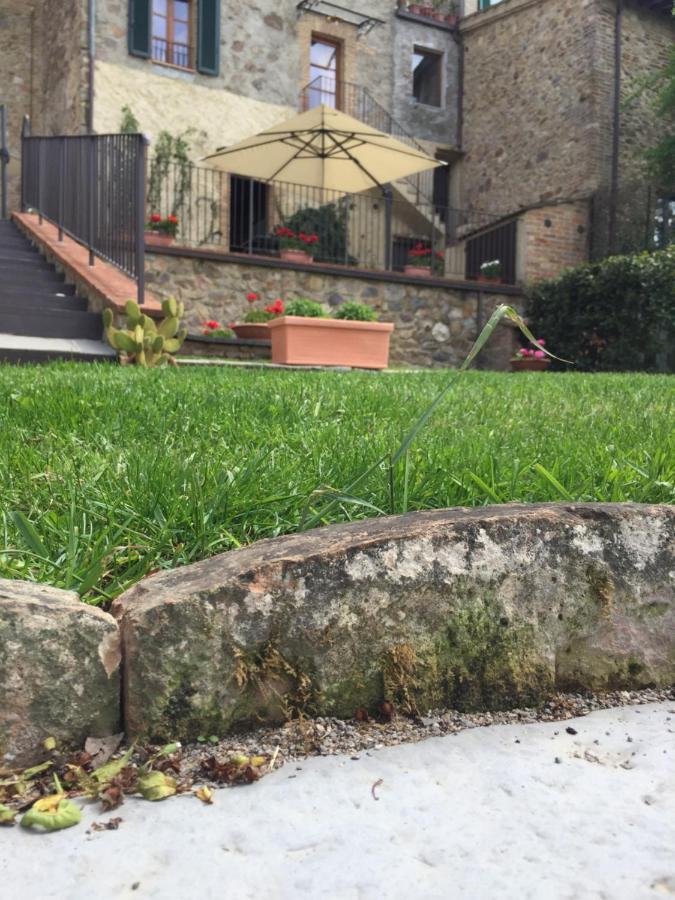 Casa Vacanza Vicolo Degli Orti Monticiano Luaran gambar